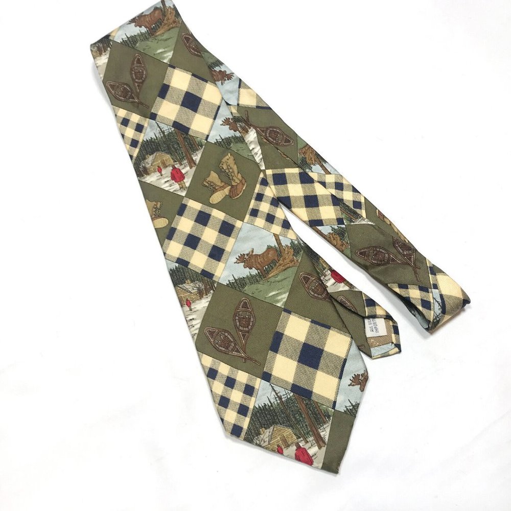 Ruff Hewn Winter Mountain Cabin Moose Elk Theme Mens Necktie Made in USA